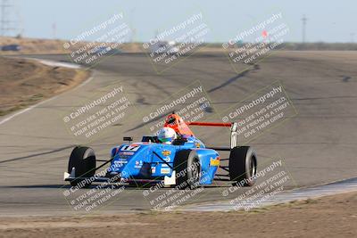 media/Oct-15-2023-CalClub SCCA (Sun) [[64237f672e]]/Group 3/Qualifying/